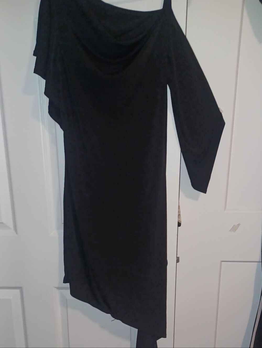 Source Unknown Black Asymmetrical One-Shoulder Dress